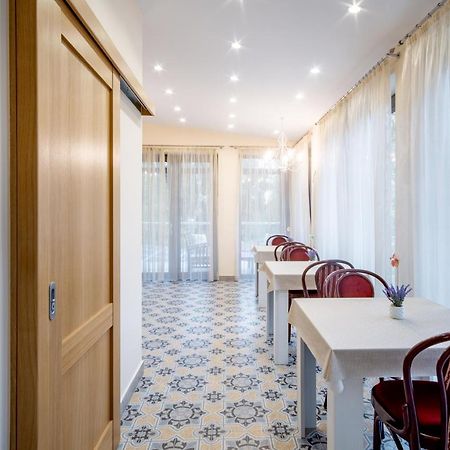 Kiss-Henézi Guest House Keszthely Extérieur photo