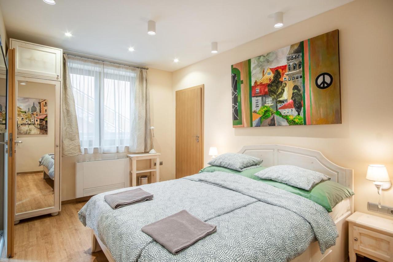 Kiss-Henézi Guest House Keszthely Extérieur photo